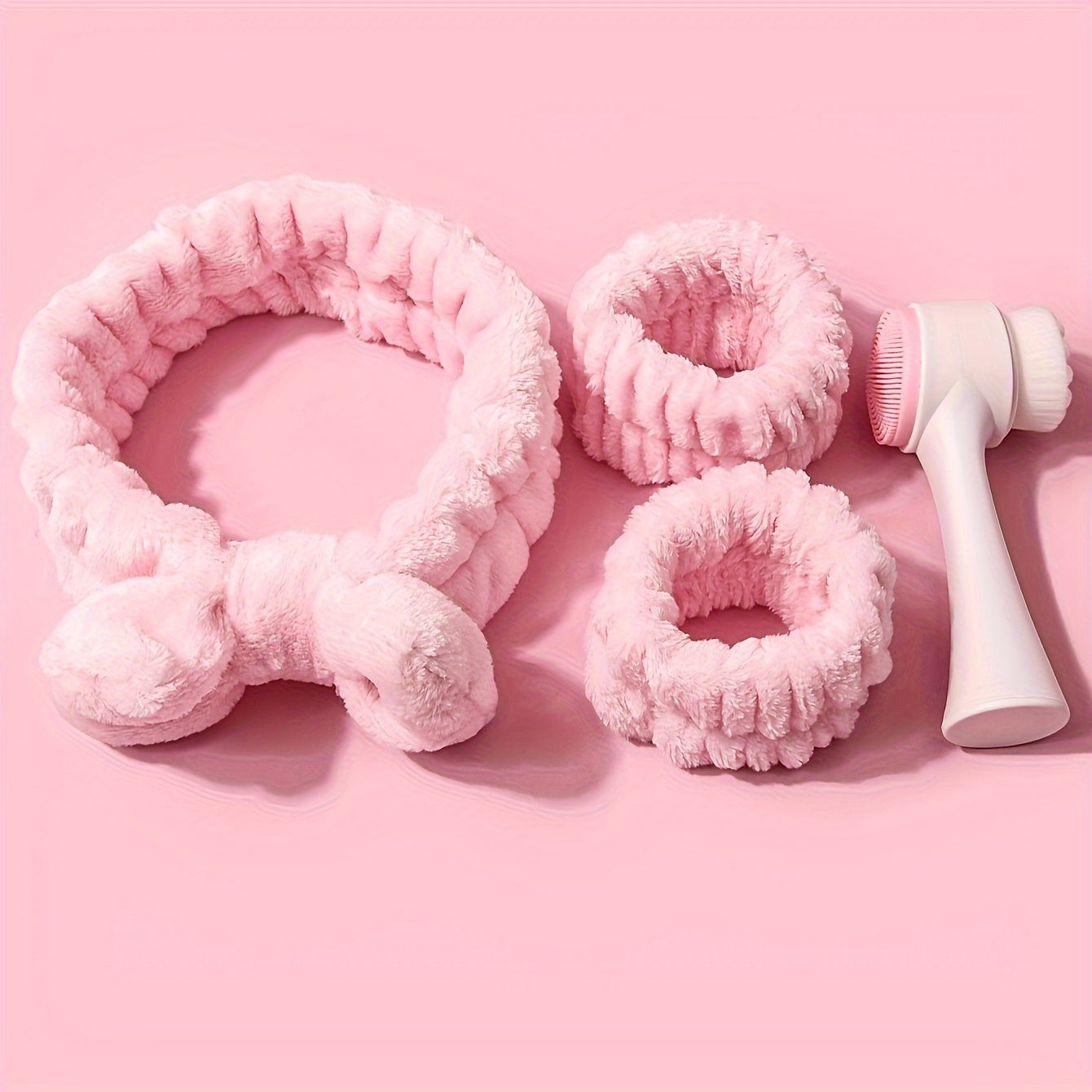 π 3D Double Silicone Facial Brush π§΄πββοΈ β Soft Bristles πͺ₯, Exfoliating πΏ, Double-Sided, with Coral Fleece Headband π β Skincare & Travel Friendly βοΈ