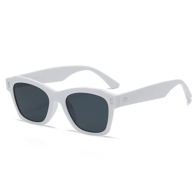 🕶️ 2024 New Women’s Premium Retro Tea Sunglasses 🍵 | Anti-UV 🛡️ | Fashion Trendy Square PC Frame ◼️ | UV400 Protection 🌞