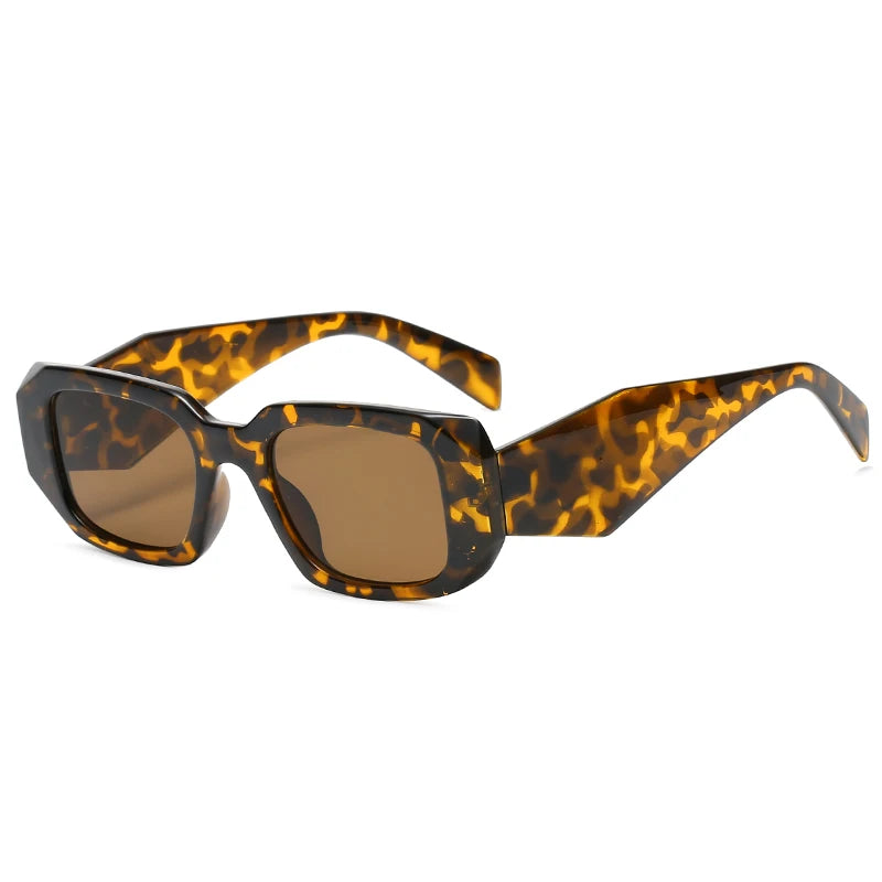 🕶️ Square Sunglasses for Women 😎 | Vintage Retro Style ✨ | Small Rectangle Shades 🔥 | Travel & Fashion Eyewear 👩🦰