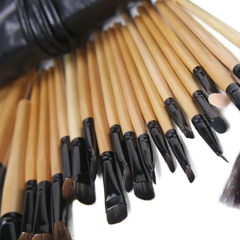 π 24PCS Professional Makeup Brush Set with Gift Bag β Foundation, Eyeshadow, Eyebrow & Blending Tools πβ¨ π Specifications: