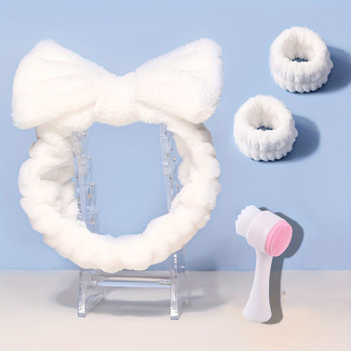 π 3D Double Silicone Facial Brush π§΄πββοΈ β Soft Bristles πͺ₯, Exfoliating πΏ, Double-Sided, with Coral Fleece Headband π β Skincare & Travel Friendly βοΈ