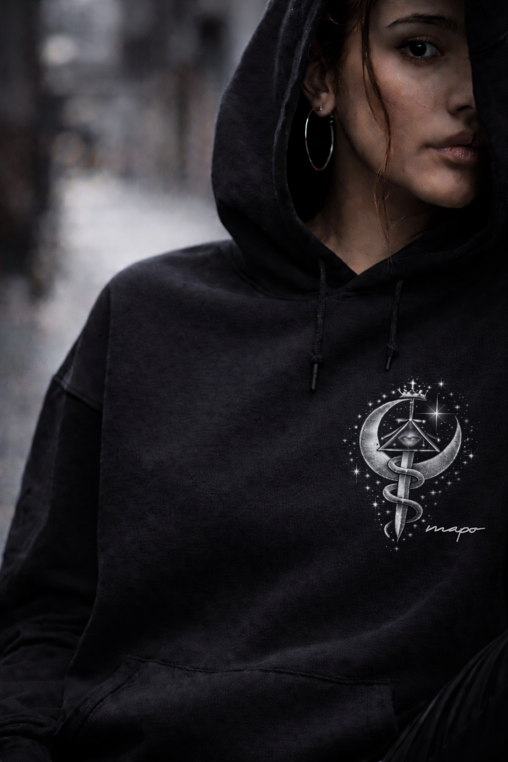 Luna Fortis – The Sweater of the Sovereign Woman