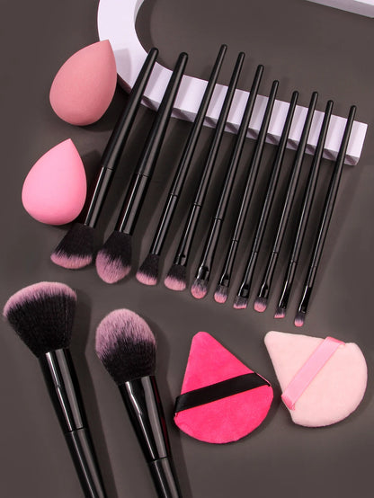 🖌️💖🌸High-end makeup tools: 12 soft-bristled makeup brushes , 2 water-drop sponge eggs 💧🥚✨💦, and 2 double-sided triangular powder puffs 🔺🌟💫🎀🪞