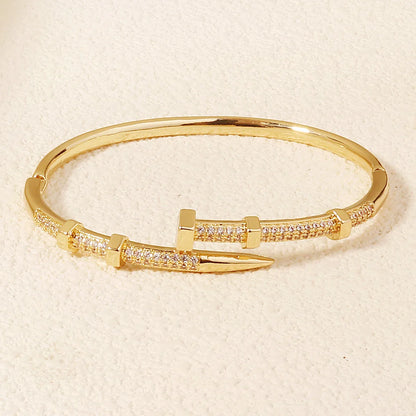 💎✨ Trendy Nail Bracelet with Zircon – Elegant Women’s Jewelry ✨💎