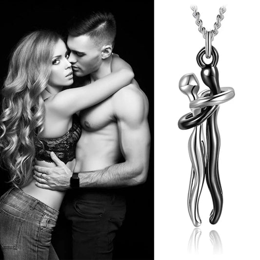 💖✨ Hip Hop Embrace Couple Pendant – Lovers’ Hug Necklace ✨💖