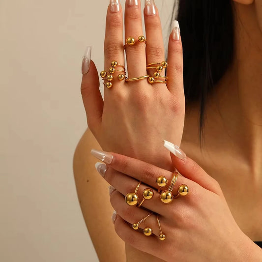 Gold Chunky Ball Ring – Adjustable