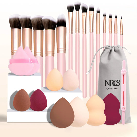 💄 25-Piece Professional Makeup Tools Set ✨ | Makeup Brushes 🖌️ | Eyebrow Trimmers ✂️ | Powder Puffs ☁️ | Sponge Balls 🧽 | Plush Storage Bag 🎀 | Complete Beauty Kit 💖