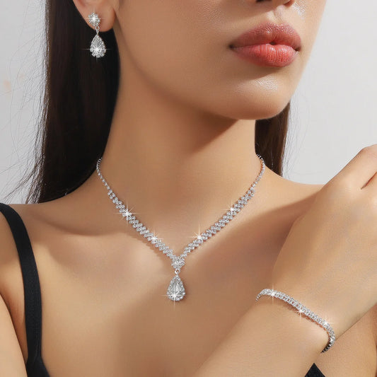 👰💎 Luxury Bridal Jewelry Set – Necklace, Earrings & Bracelet 💎👰