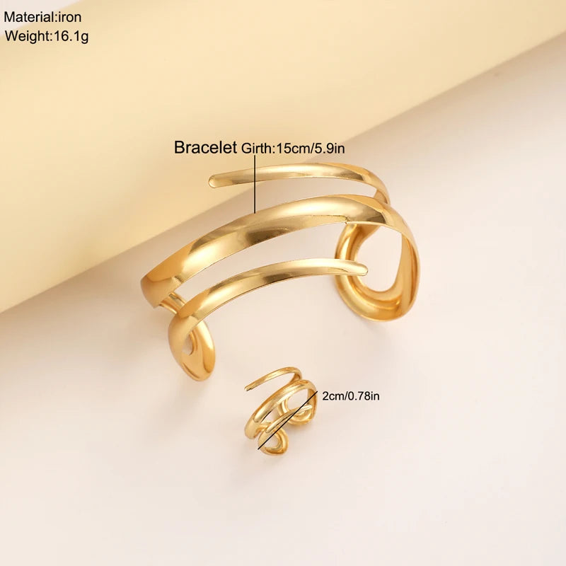 💛✨ European & American Jewelry Set – Thick Bracelet & Ring (Gold Color) ✨💛